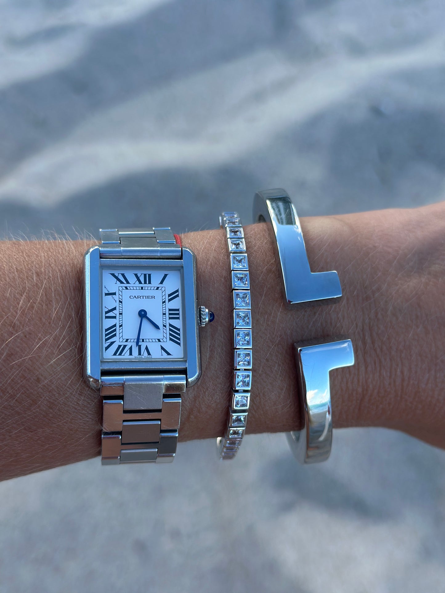 Pulsera T