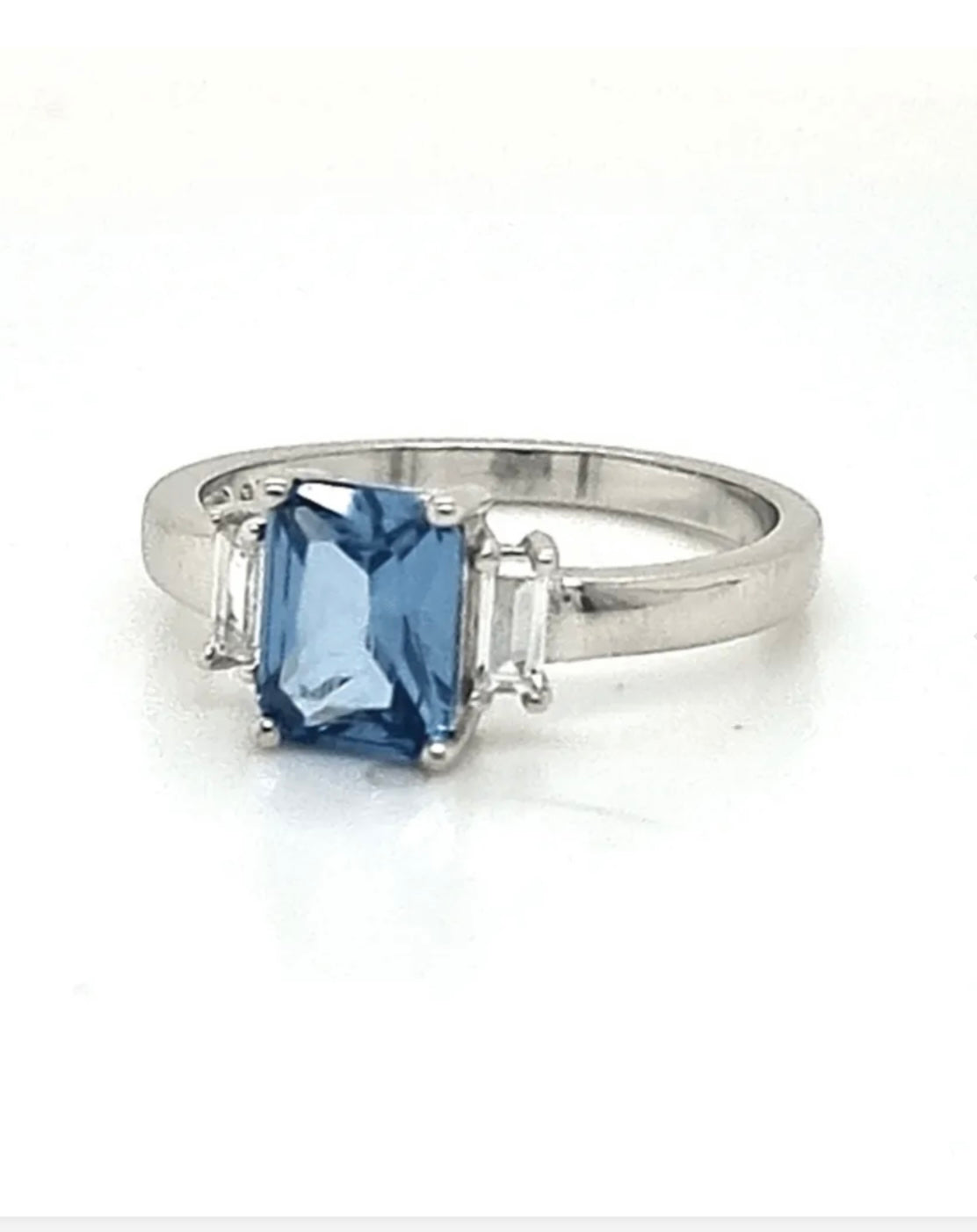 Anillo Tricillo Aquamarina