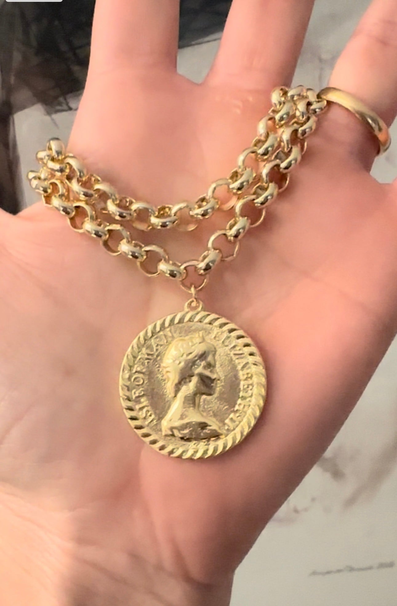 Collar Moneda