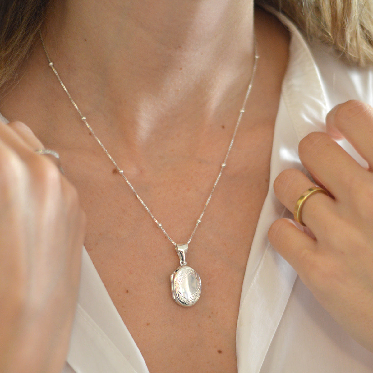 COLLAR RELICARIO PLATA 925