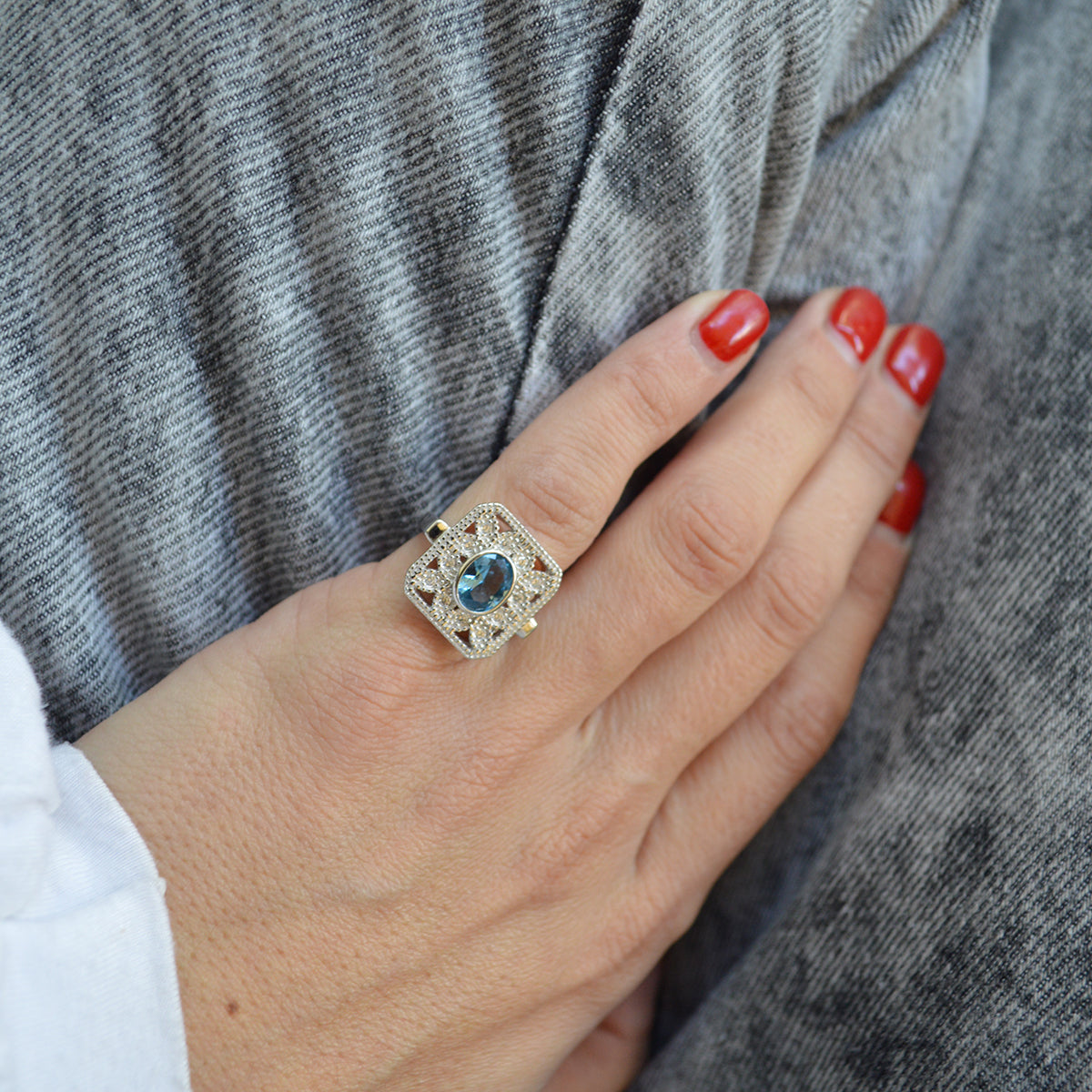 ANILLO CUADRADO PREMIUM