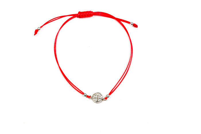 PULSERA EN HILO ROJO CON SAN BENITO